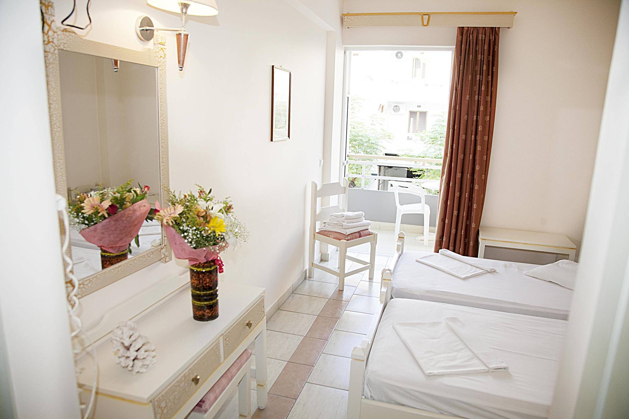 Theonia Hotel Kos Town Exterior photo
